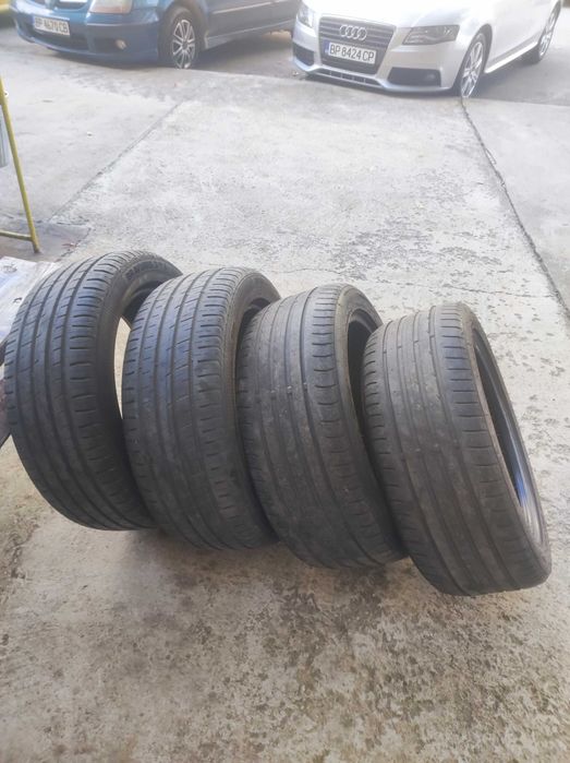 215 50 17летни здрави гуми. СПЕШНО