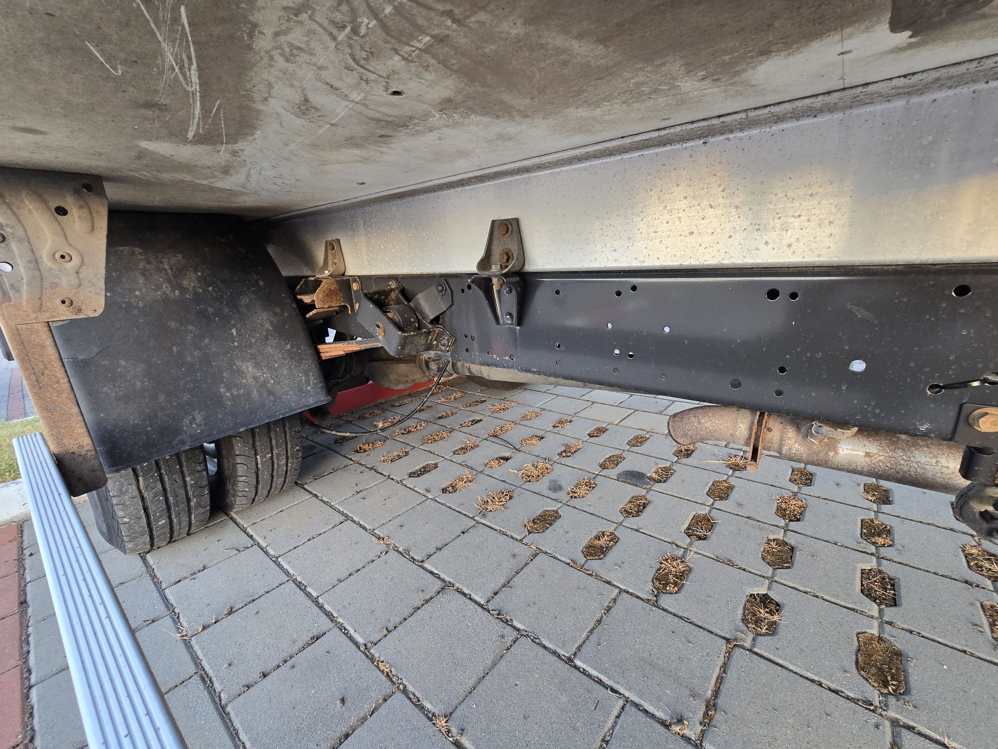 Iveco daily lift frigorific  35 c18 8 euro paleti