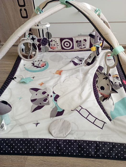 Активна гимнастика TINY LOVE