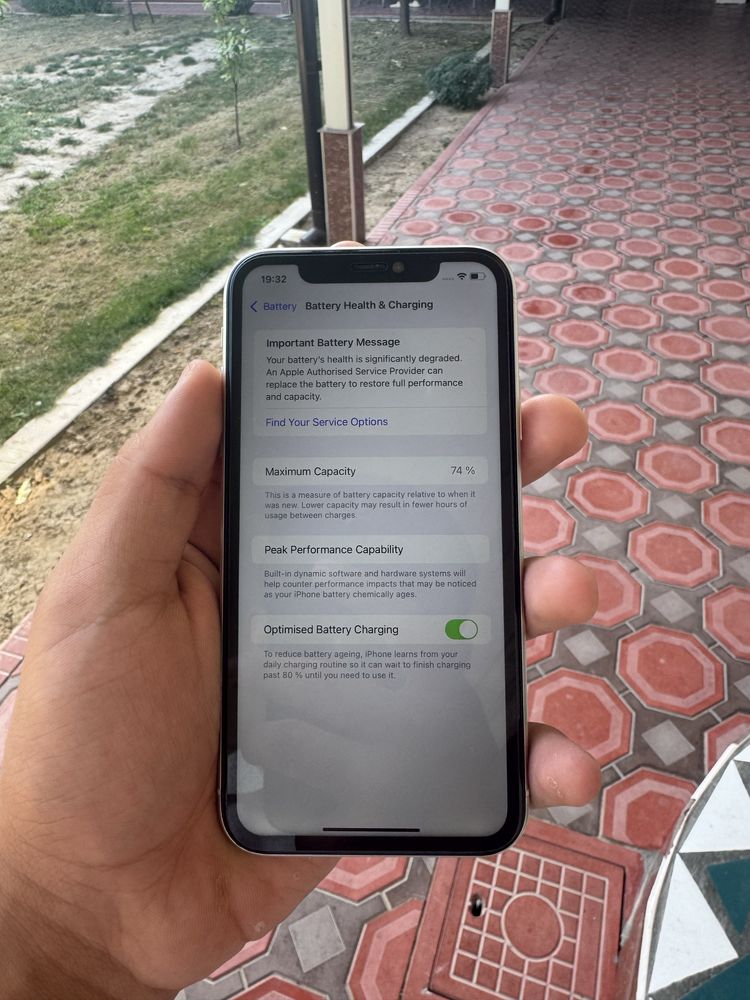 Iphone 11 64 tali dakument bot