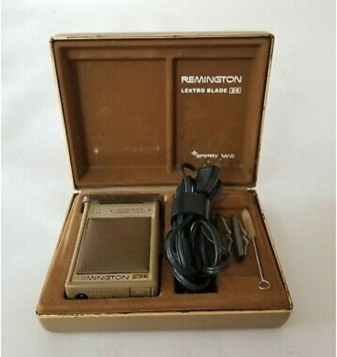 Vintage Remington Lektro Blade 24 Electric Razor Shaver LB-24