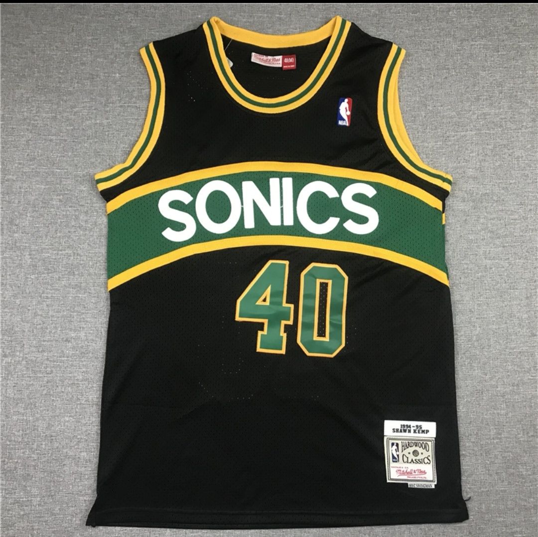 Modele diferite cu Shawn Kemp