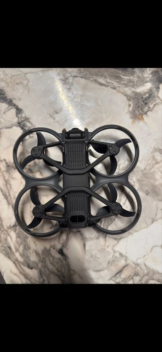 DJI Avata 2 cu RC Motion 2 si Goggles 2 si 1 acumulator