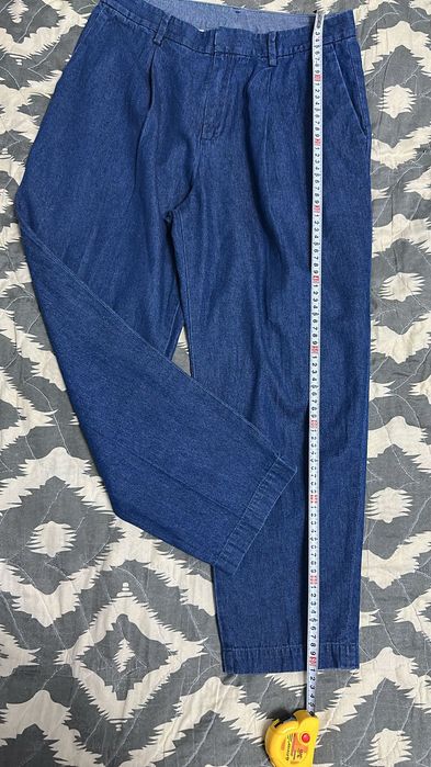 Джинсы American Eagle, Uniqlo