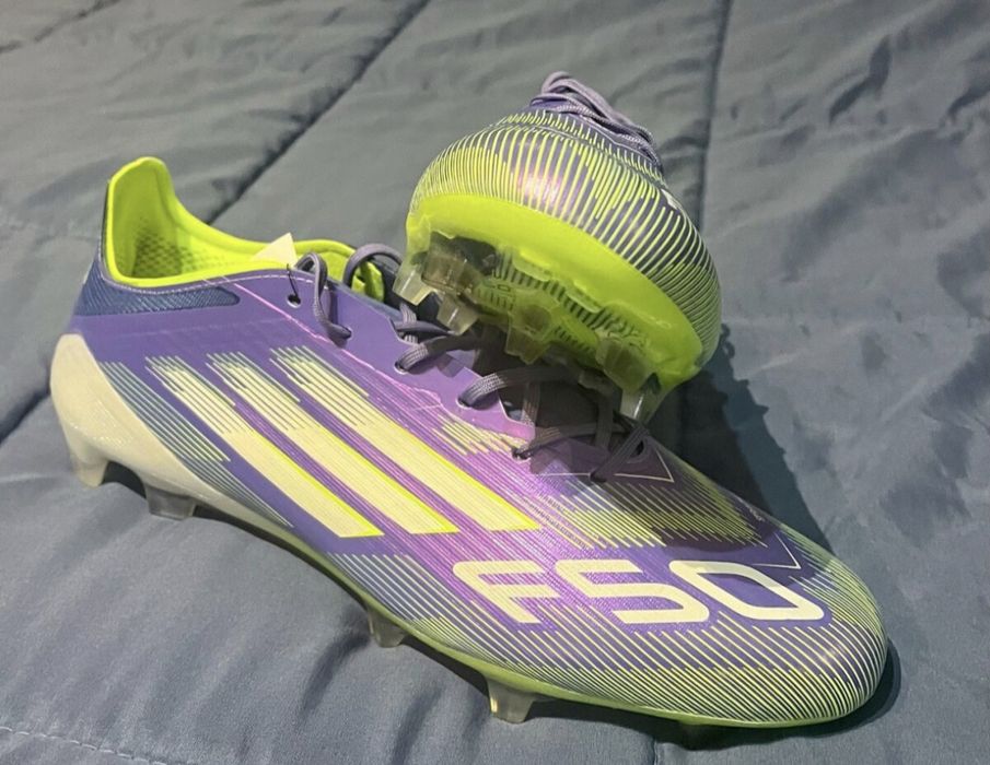 Футболни обувки, бутонки Adidas F50 размер 44.5 калеври елитни