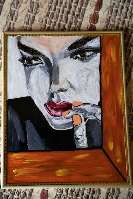 Картини върху огледала с акрилни бои