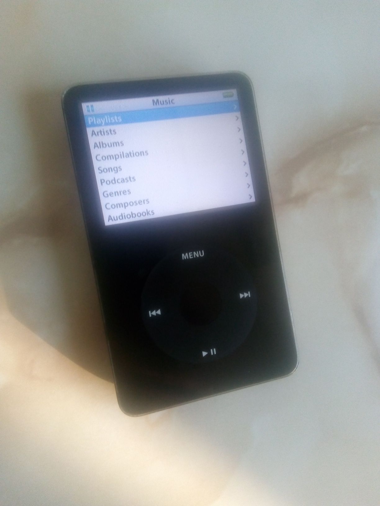 Vând Apple iPod Classic 5th gen Black 30GB/80GB (clasic, video) //poze