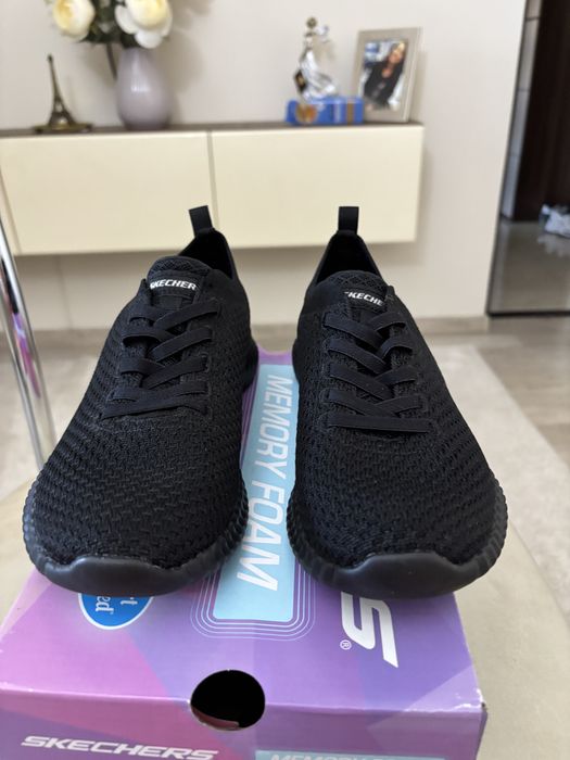 Adidasi noi, marime 36, Skechers