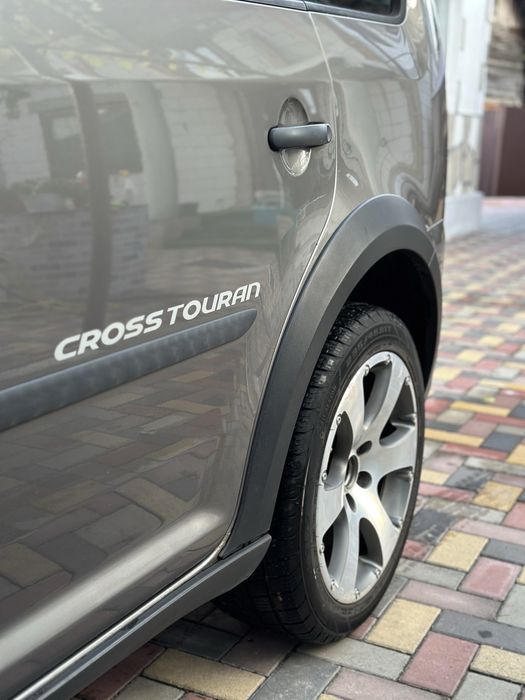 VW Touran Cross , 2009, 2.0 TDI, DSG, Provenienta Germania