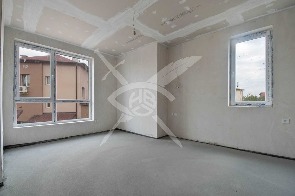 Тристаен апартамент в кв. Враждебна № 39005