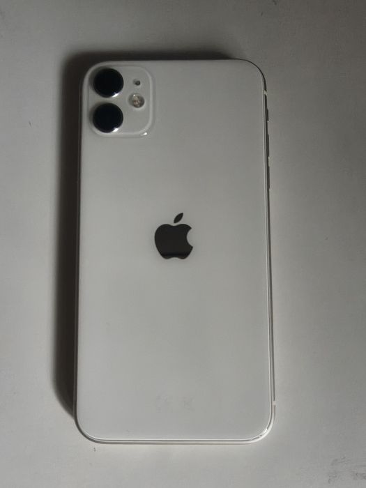 iPhone 11 64 GB White