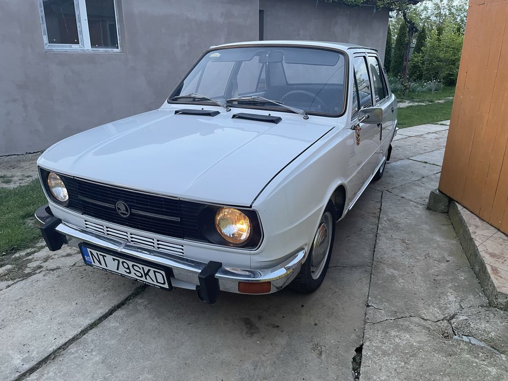 Skoda 120L 1979 vehicul istoric