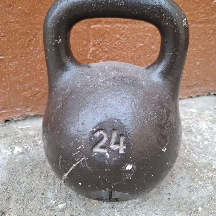 Продам Гиря 24 кг