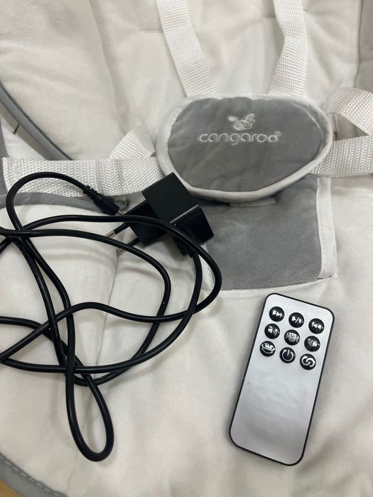 Електрическа люлка шезлонг Cangaroo La Scala