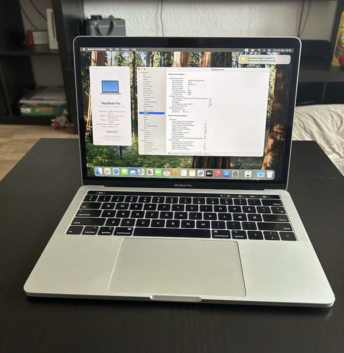 Dezmembrez macbook pro 13" model A1989