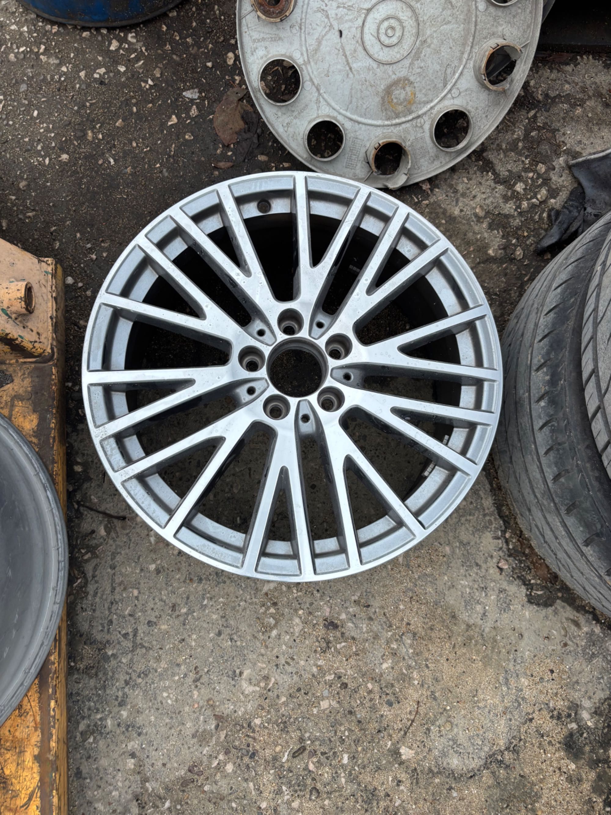 Оригинални джанти Mercedes 5x118 18 цола и гуми Continental 225/45 R18