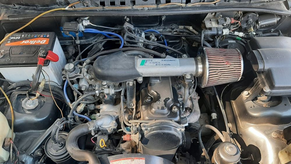 Продам единственный автомобиль Сузуки витара кабриолет