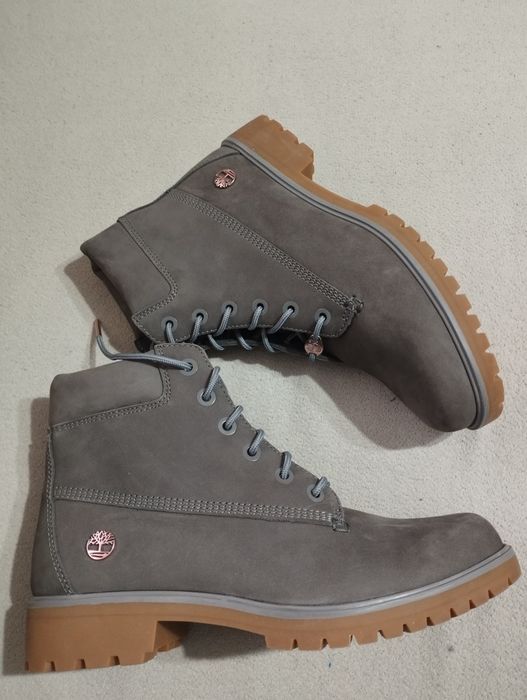 Bocanci Timberland 6 premium inch măr 40