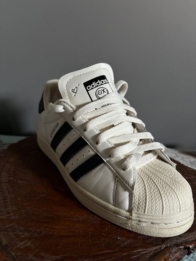 Adidași ADIDAS x andré saraiva superstar