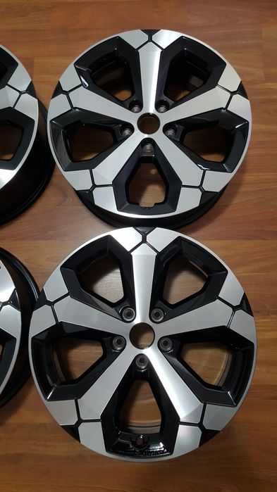 JanteRenaultMeganeKadjarKoleosArkanaAustralNissanQashqaiX-Trail5X114.3