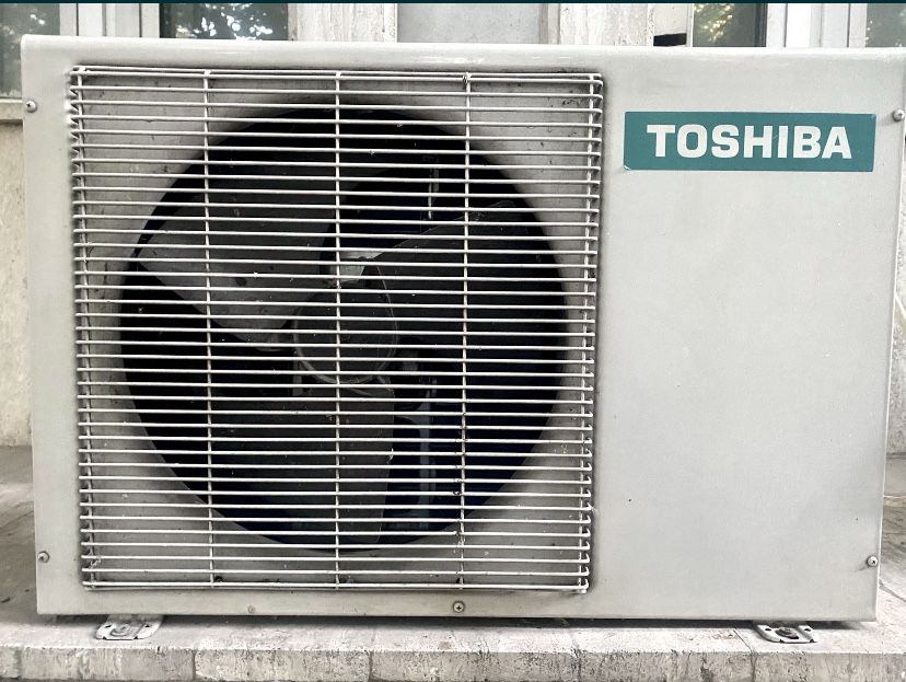 Aer conditioner Toshiba made in Thailand original