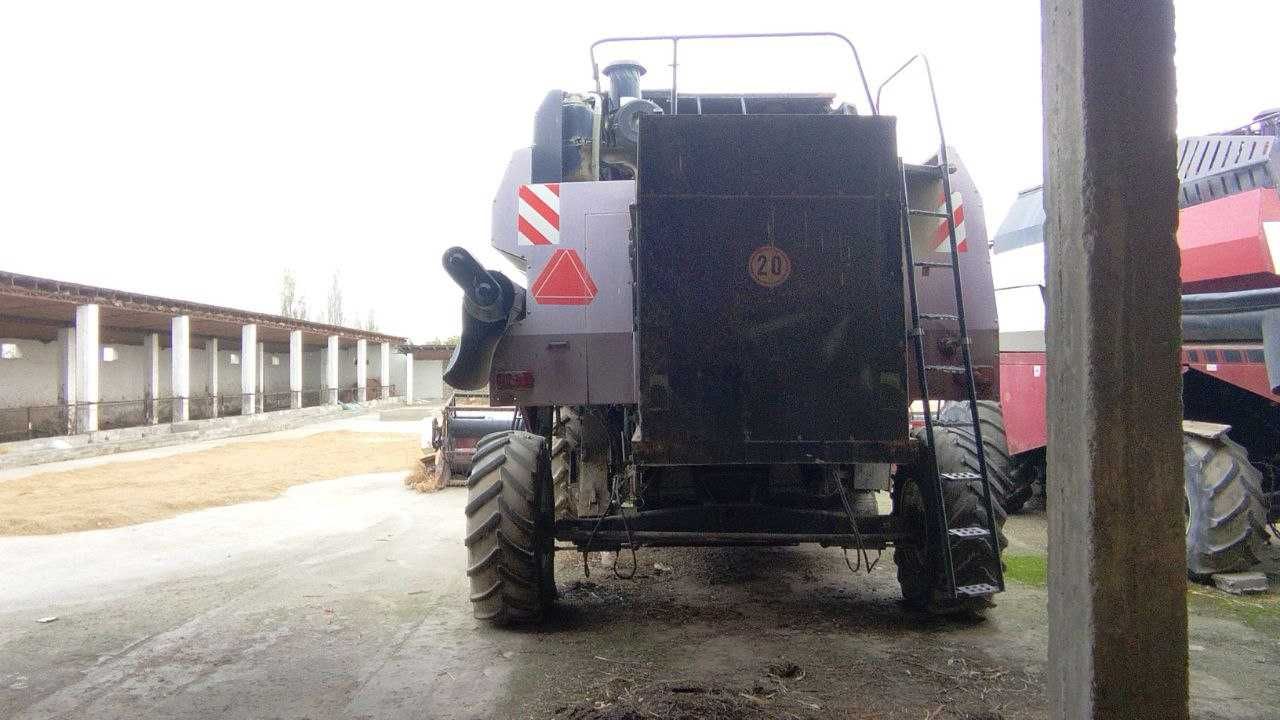 Sirdaryoda Don orish kombayni bolib tolash sharti bilan sotiladi