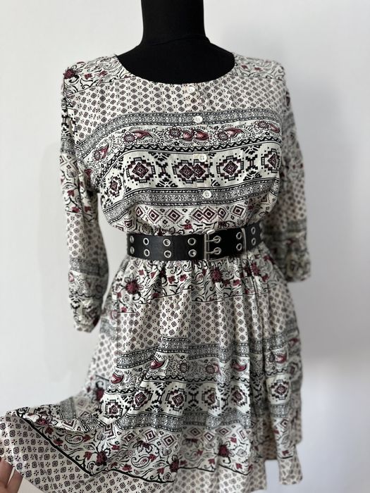 Rochie cu model traditional