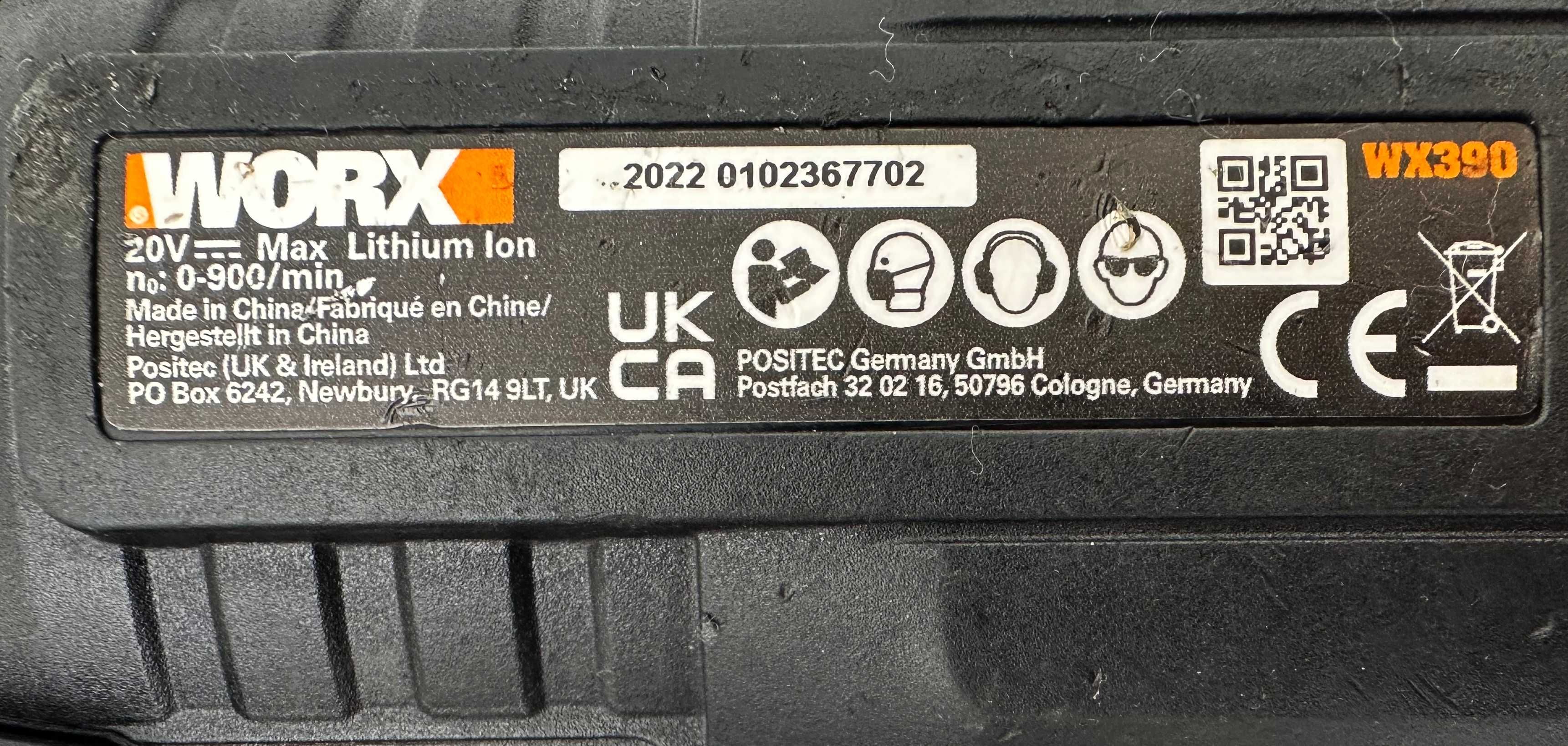Worx WX390 Акумулаторен перфоратор и Worx WX100 Акумулаторен винтоверт