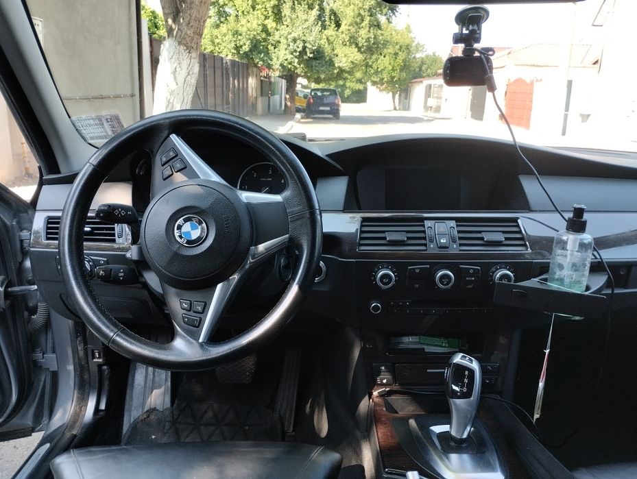 BMW seria 5, e61 ,2.0 d  , 2009 , automat ,euro 5 panoramic, piele ,