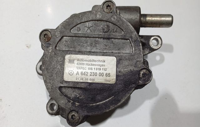 Pompa vacuum A6422300065 Mercedes-Benz C-Class W204/S204/C204 [faceli