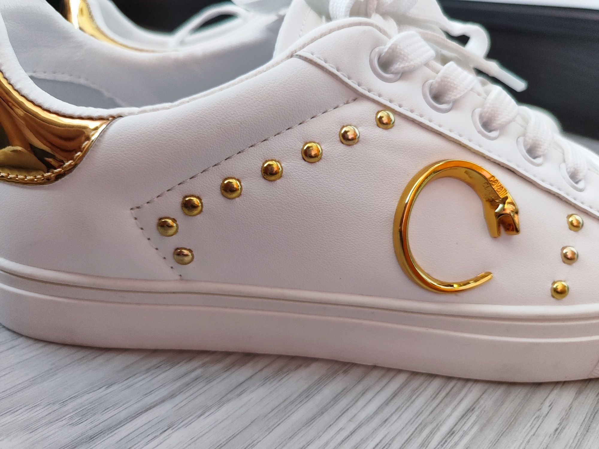 Оригинални сникърси "Cavalli clasic"
