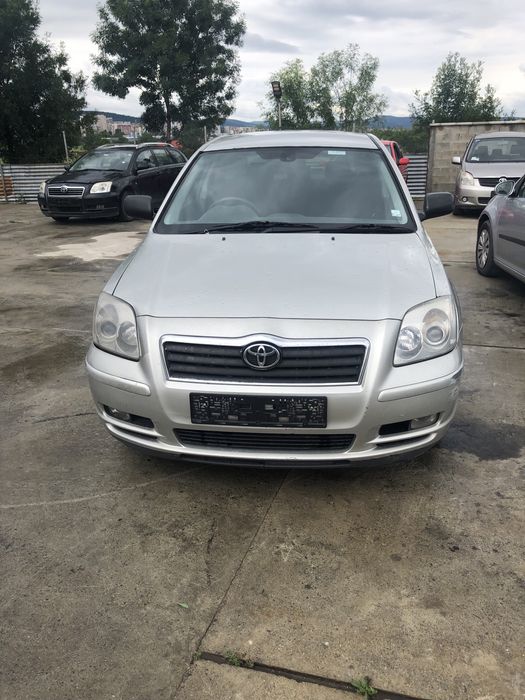 Toyota avensis на части