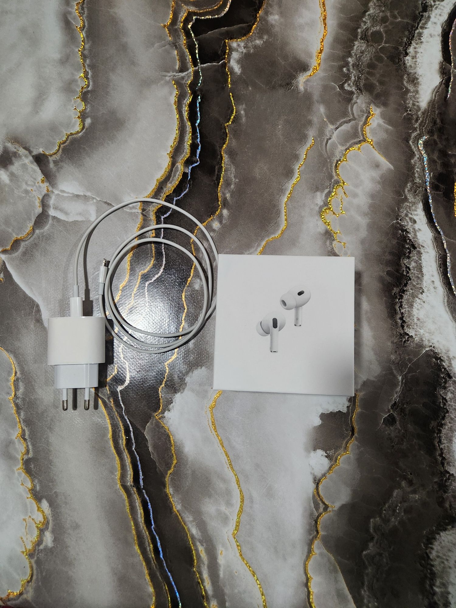 AirPods pro 2 xolati ideal