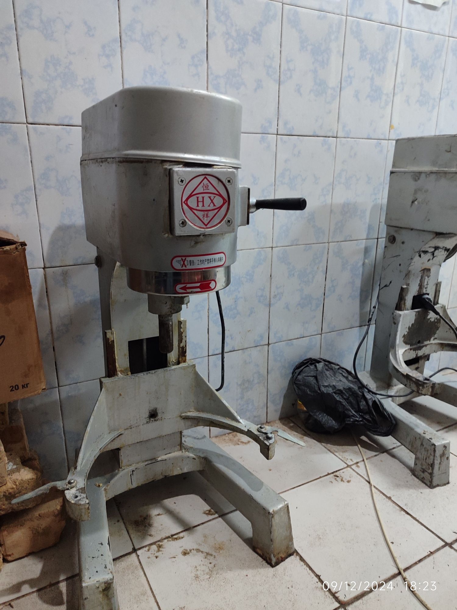 Миксер 30 л бу Кам ишлаган