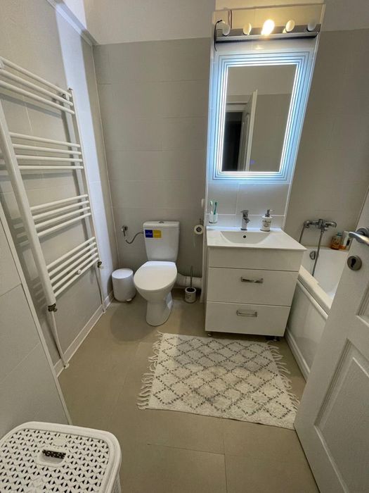 Inchiriez apartament 2 camere , eremia grigorescu nord