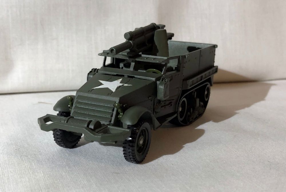 Macheta SOLIDO - HALF-TRACK M3 tun AA No 244 sc 1 50 din 1976 - vint