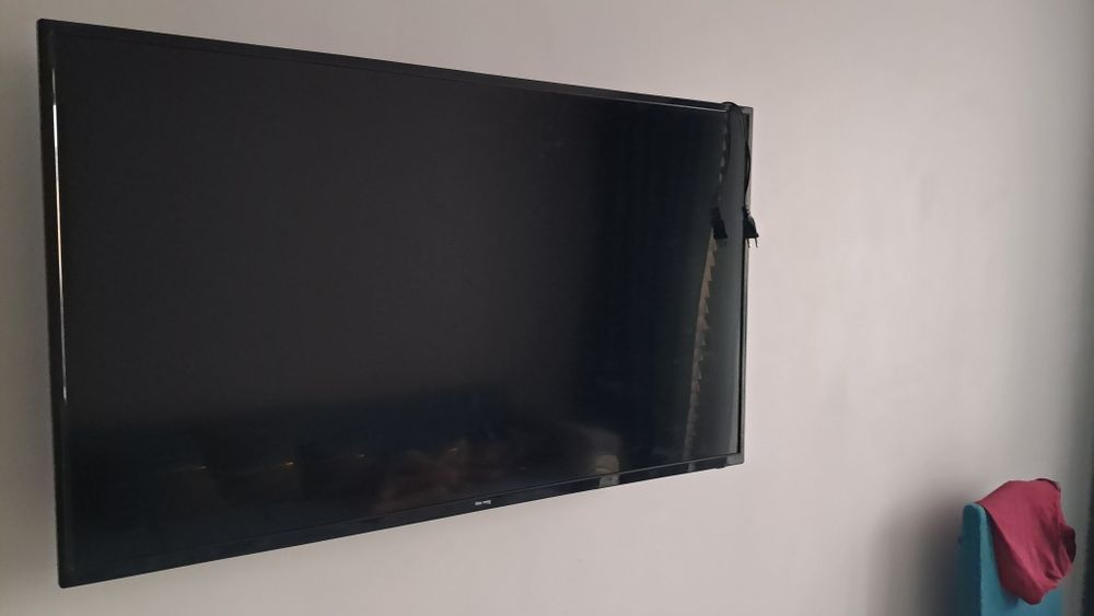 Продам телевизор