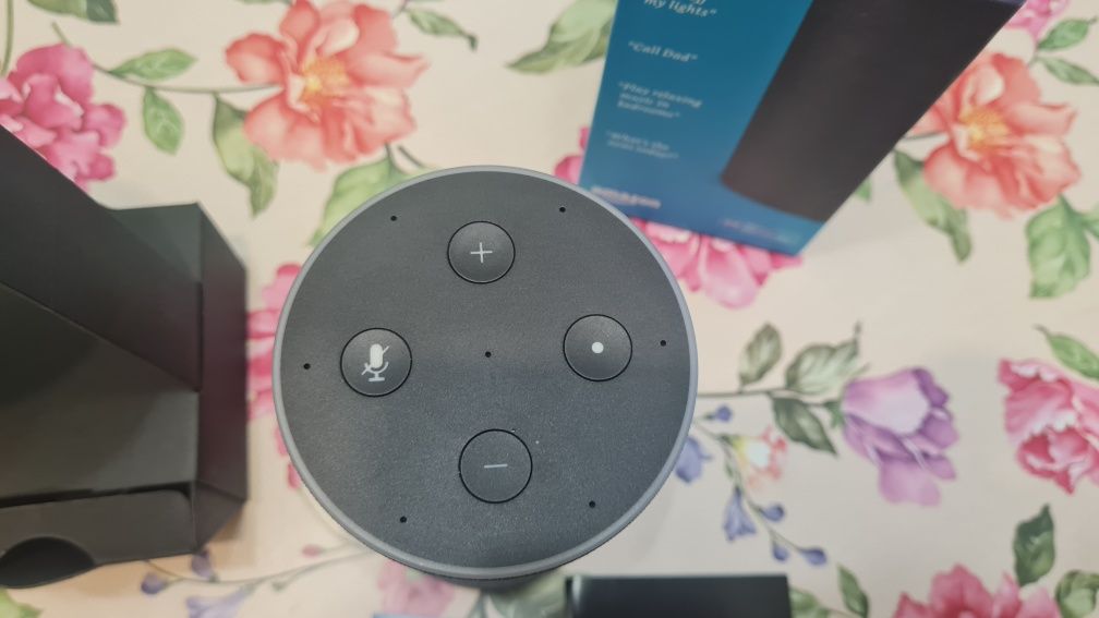 Смарт тонколона Amazon Echo (2nd Generation) Alexa черна колона
