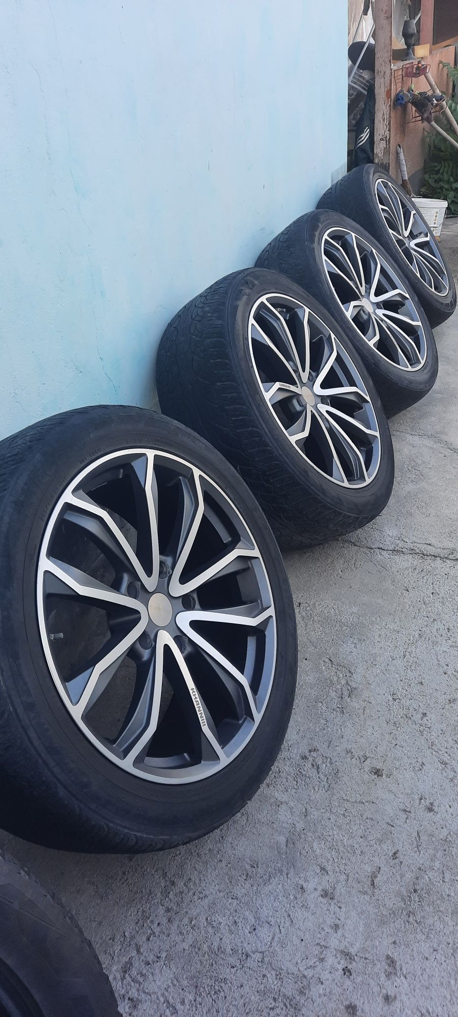 Сатам 4 диск R 22 жағдайы жақсы.
