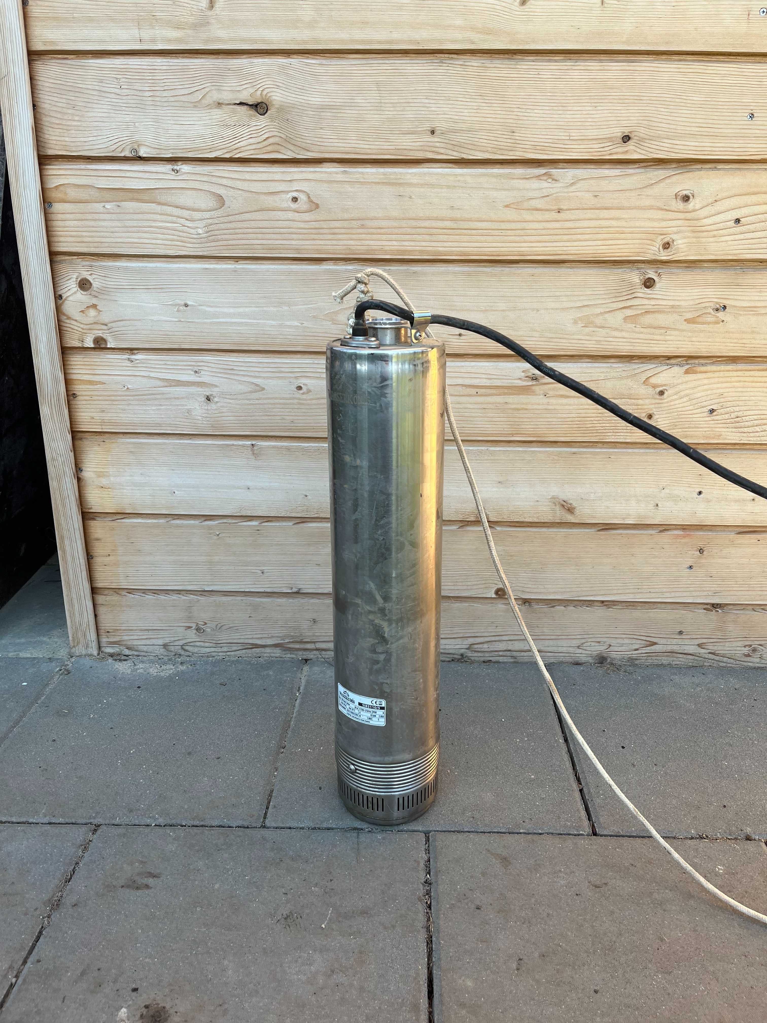 Pompa submersibilia Wasserkönig SI83110/5 1900 W 6600 l/h H 83 m