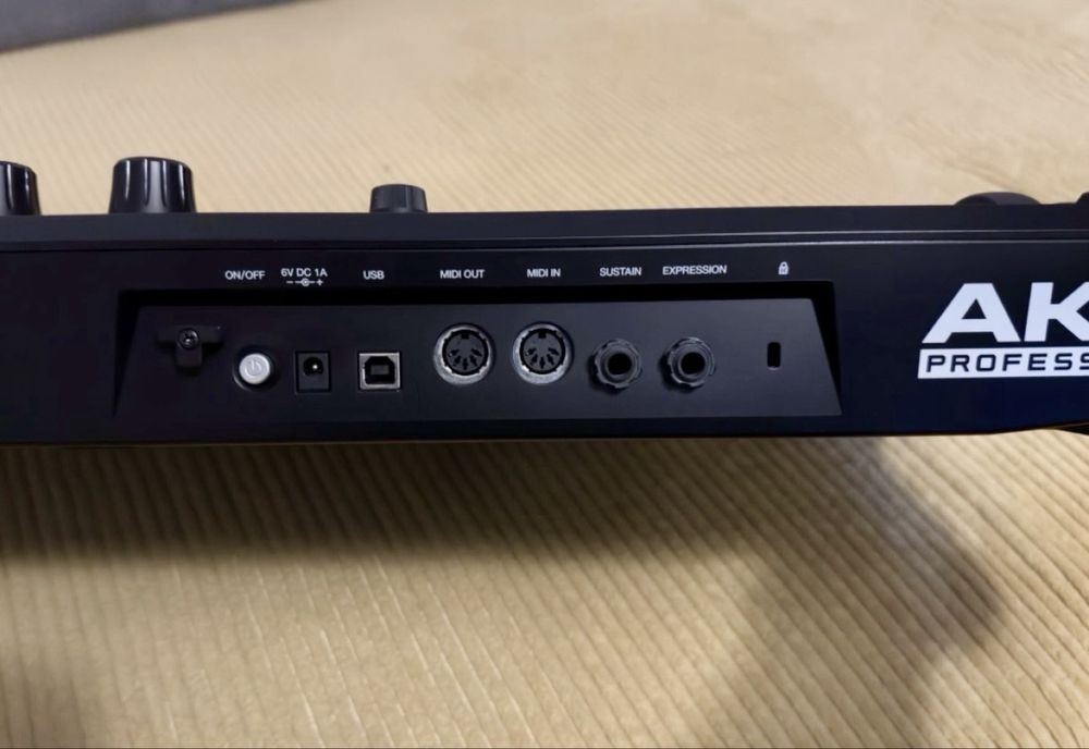 Akai Advance 49 controller midi / claviatura