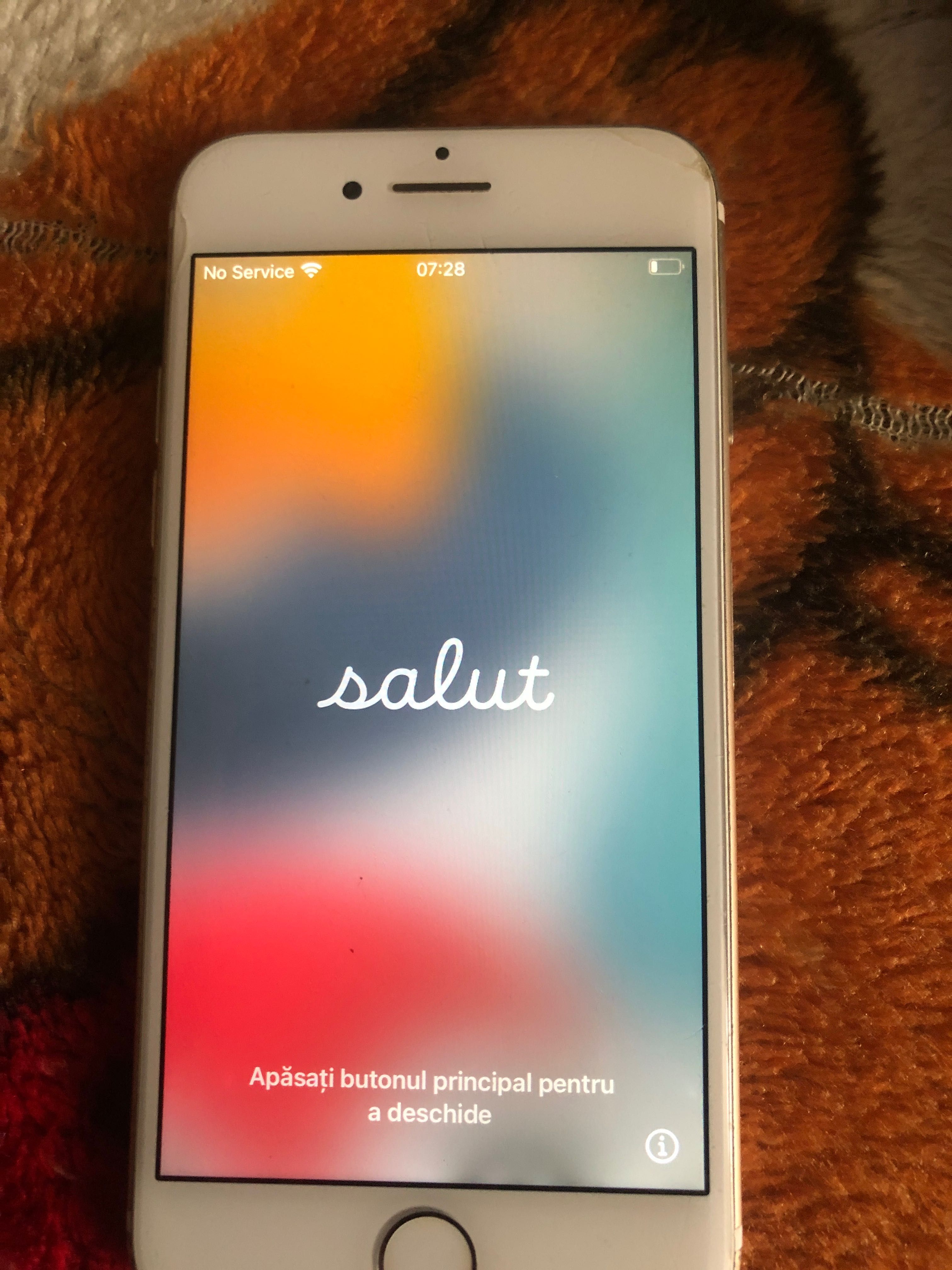Iphone 7  citiți descrierea pentru mai multe informați