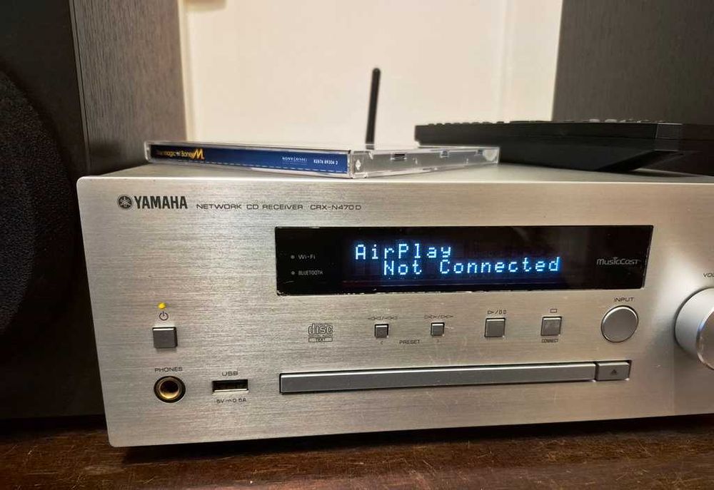 Vand sistem audio Yamaha CRX - N470, impecabil !