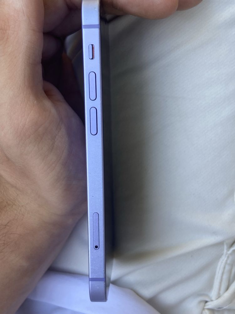 Iphone 12 mini Varianta de America Se vinde urgent !