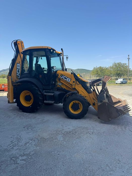 Buldoexcavator JCB 3CX