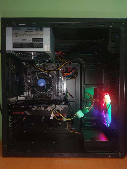 PC Gaming – i5-10400F, RX 6500XT, 16GB RAM, PSU 500W