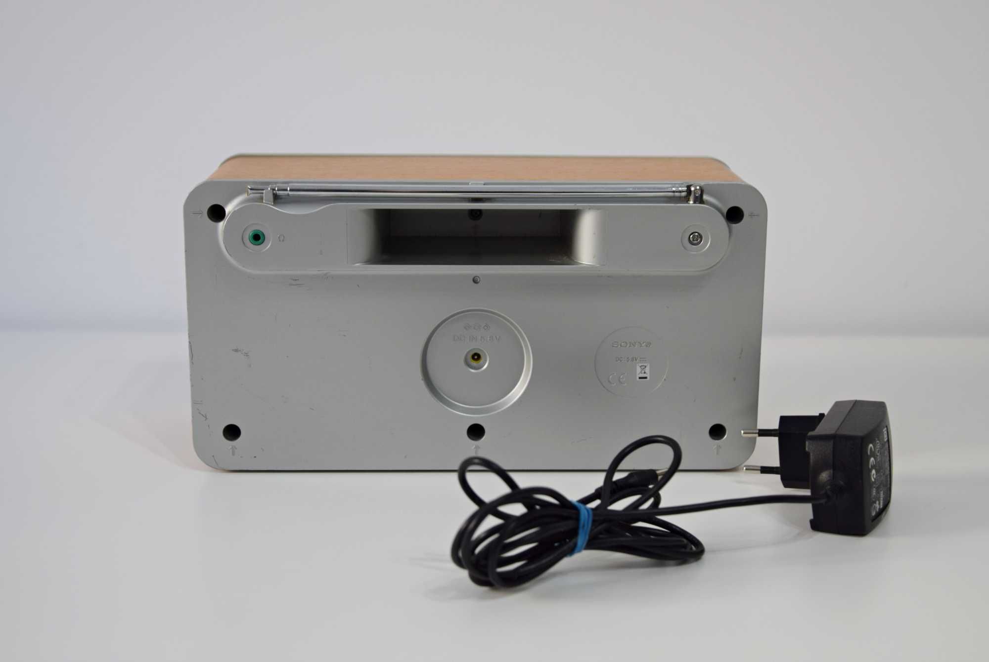 Radio Sony XDRS16DBP, Digital DAB radio cu ceas, boxa