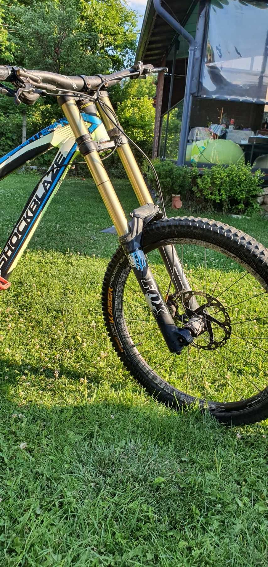 Планински Shockblaze DH team