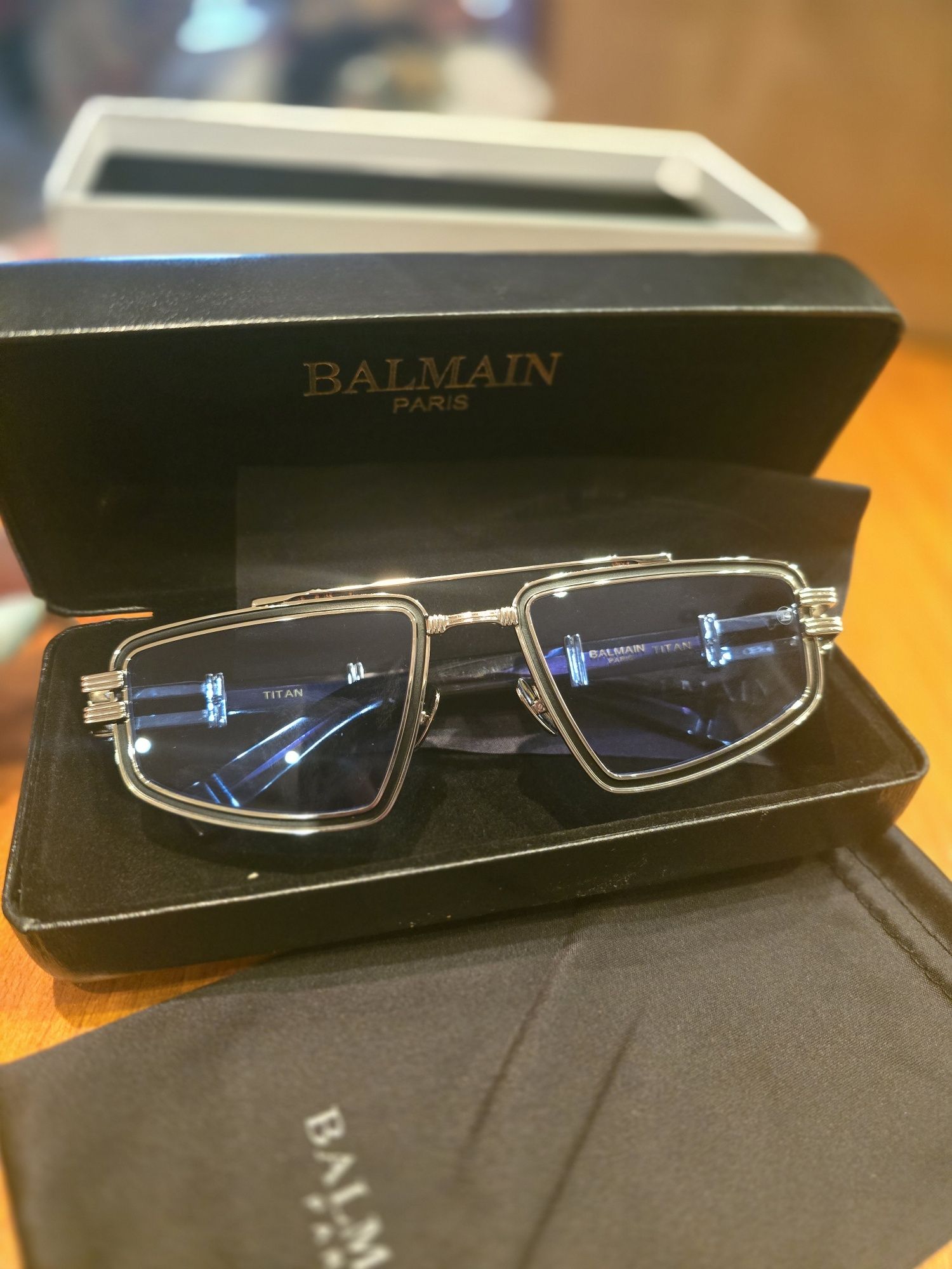 Слънчеви очила Balmain