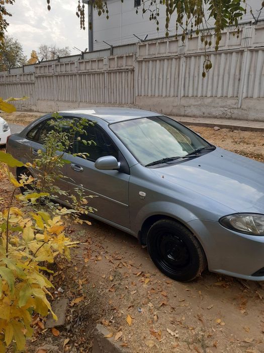 Продается Lacetti